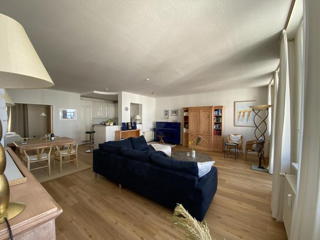 Villa Seeblick Warnemuende - Fewo Mit Meerblick Und Balkon Direkt Am Strand Fuer 2-4 Pers Rostock Eksteriør billede